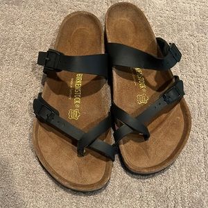 Adjustable Birkenstock Black NEVER WORN